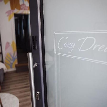 Cozy Dreams: Deluxe 2-Zimmer-Apartment -Kueche Nuremberg Bagian luar foto