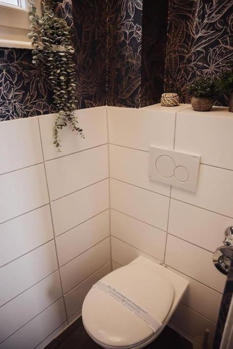 Cozy Dreams: Deluxe 2-Zimmer-Apartment -Kueche Nuremberg Bagian luar foto
